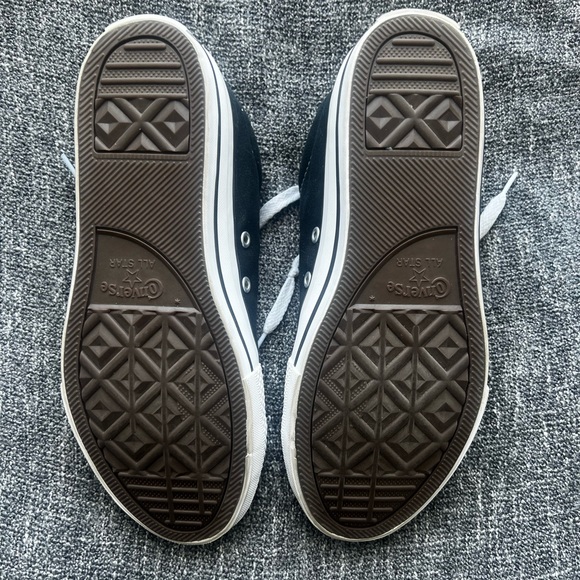 Converse Slip-ons - Picture 3 of 4